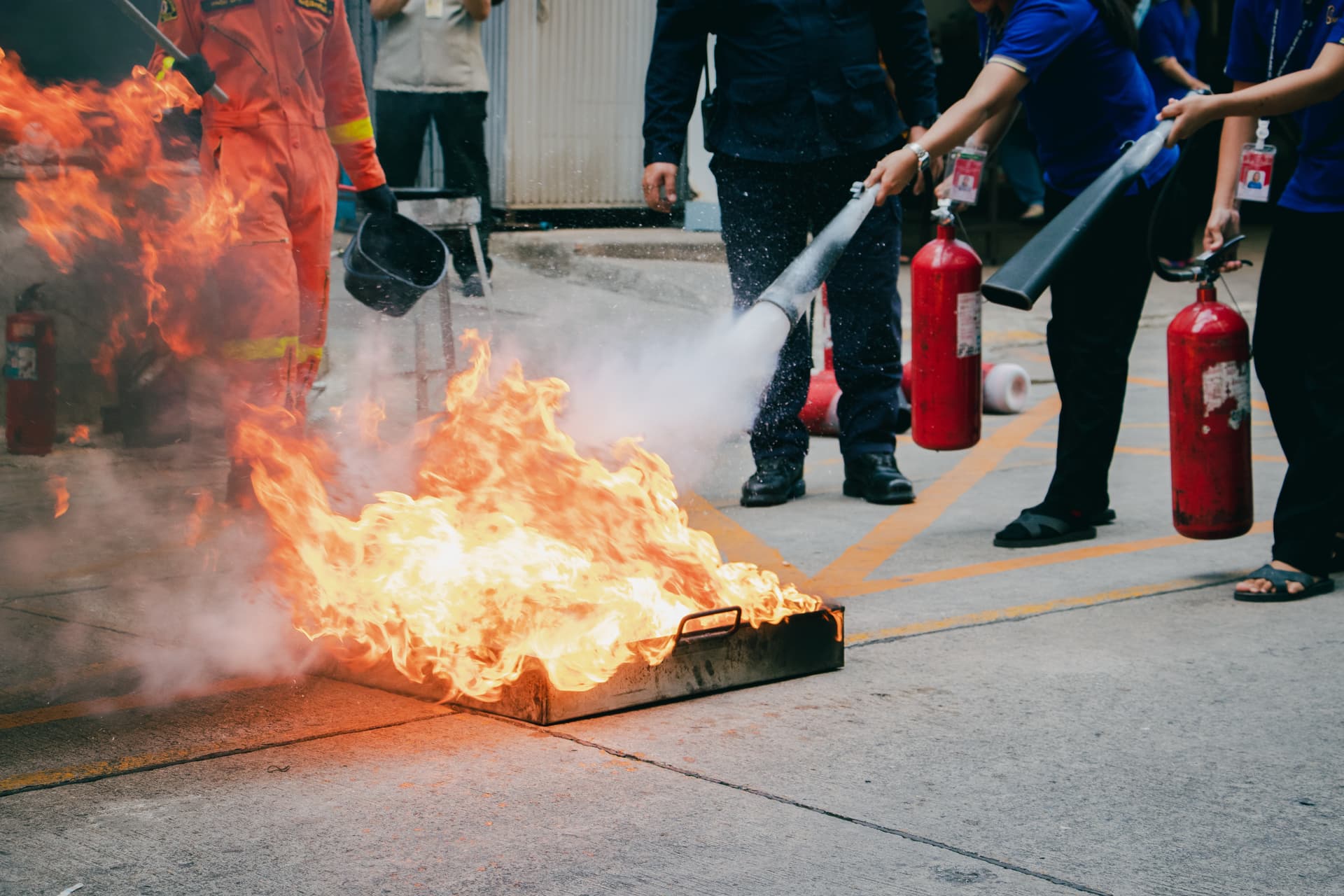 fire warden safety training Ireland extinguisher Procheck